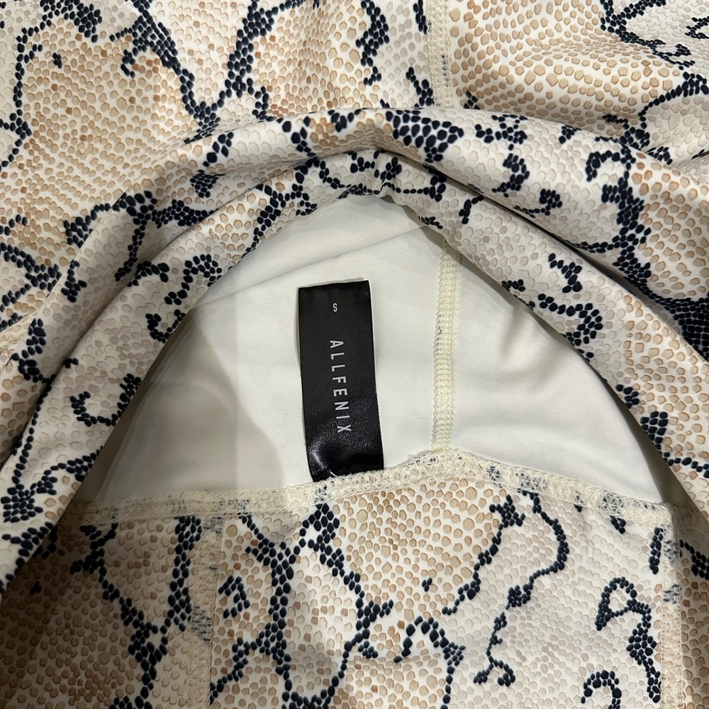 Anthropologie All Fenix White Python 7/8 Legging … - image 7